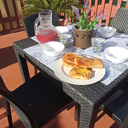 Ferienwohnung La Casa Di Ele, Parcheggio Privato Gratuito La Spezia Exterior foto